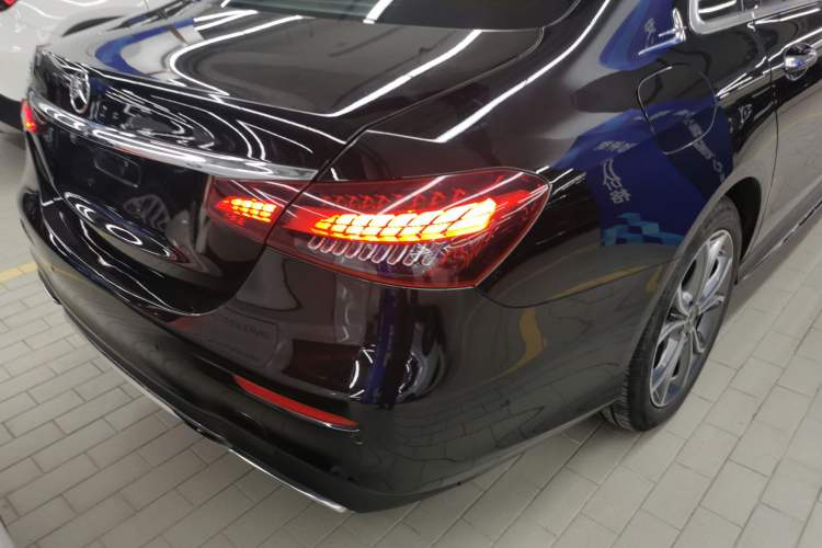 Used Mercedes-Benz E-Class 2021 E 300 L Sport Luxury Edition Exterior 3