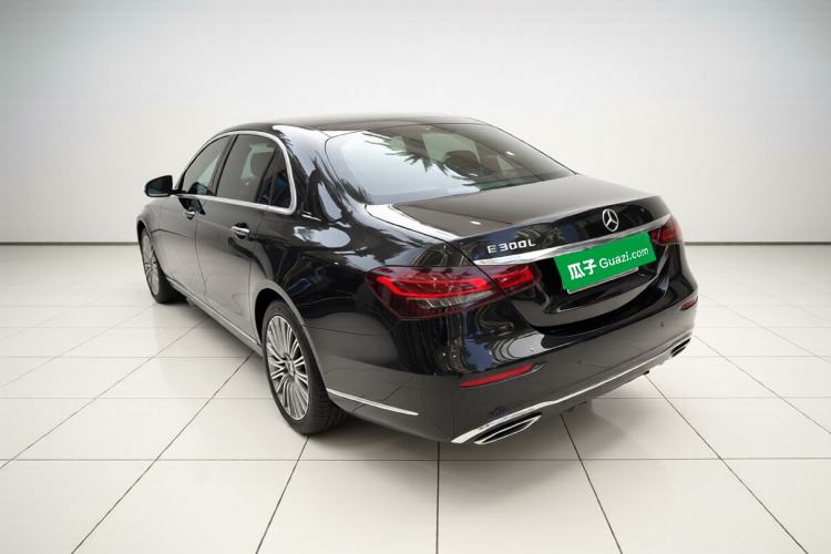 Used Mercedes-Benz E-Class 2021 E 300 L Luxury Model Exterior 3
