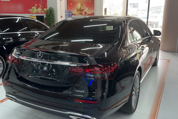 Used Mercedes-Benz E-Class 2021 Restyled E 300 L Luxury Edition Exterior 3