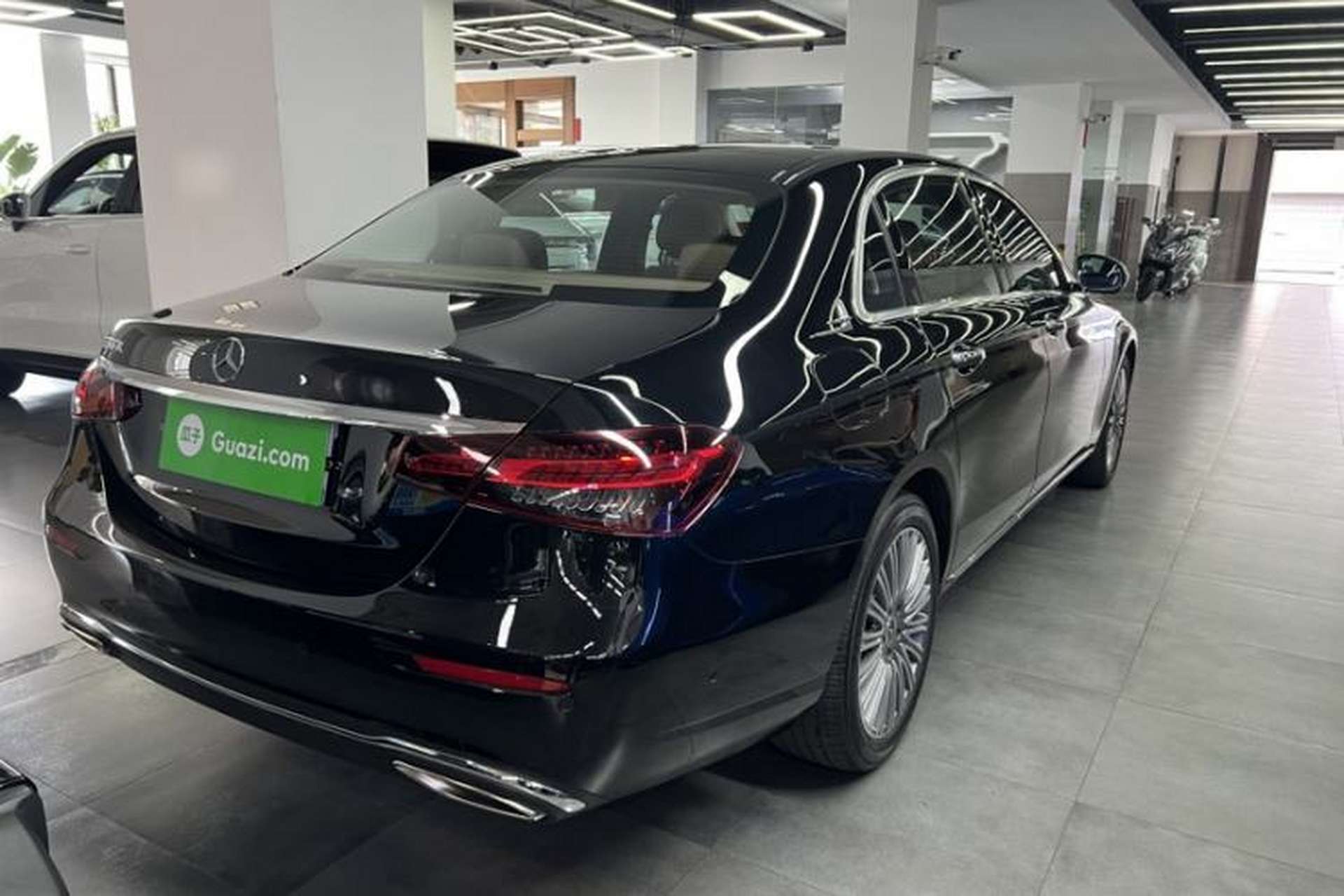 Used Mercedes-Benz E-Class 2021 Facelift E 300 L Stylish Edition Exterior 3