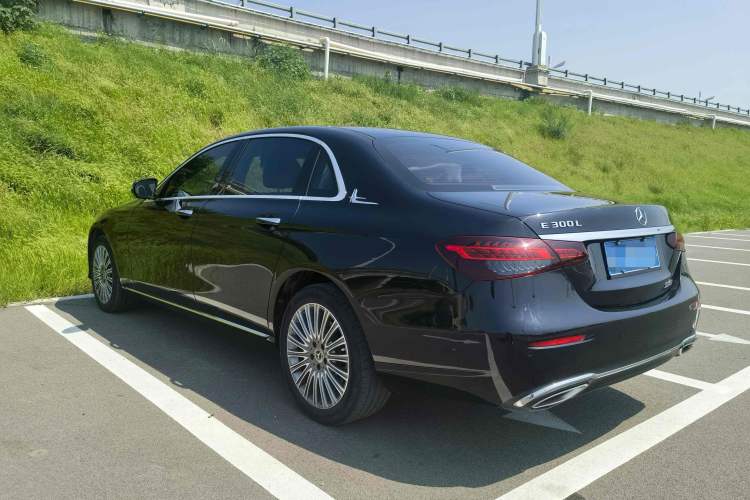 Used Mercedes-Benz E-Class 2021 E 300 L Stylish Model Exterior 3