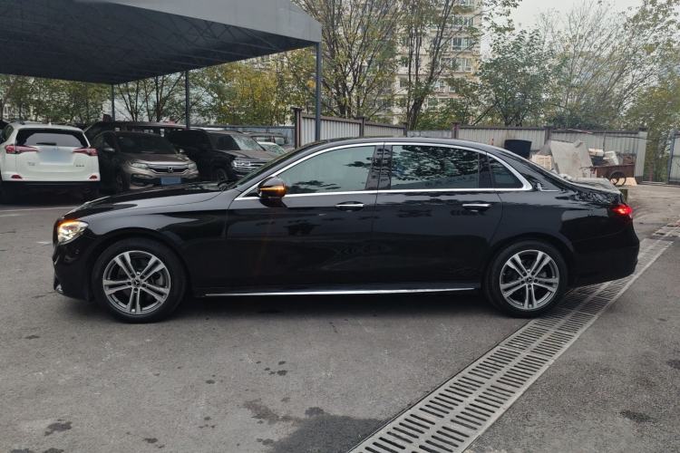 Used Mercedes-Benz E-Class 2021 Facelift E 260 L Sport Edition Exterior 3