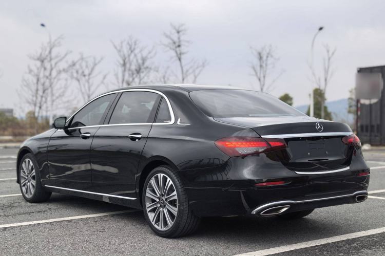 Used Mercedes-Benz E-Class 2021 E 300 L Premium Edition Exterior 3