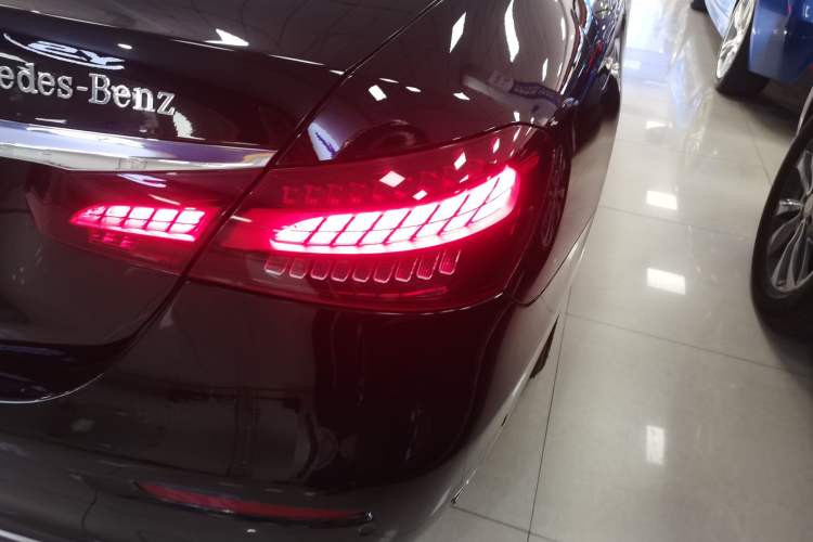 Used Mercedes-Benz E-Class 2021 Facelifted E 300 L Prestige Edition Exterior 3