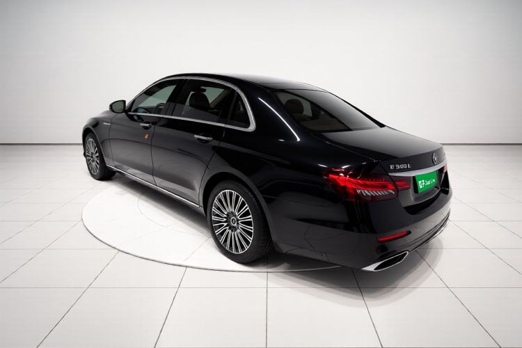 Used Mercedes-Benz E-Class 2021 Facelift E 300 L Stylish Edition Exterior 3