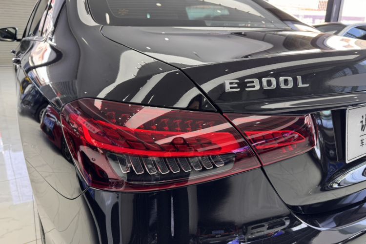 Used Mercedes-Benz E-Class 2021 Restyled E 300 L Sporty and Stylish Edition Exterior 4