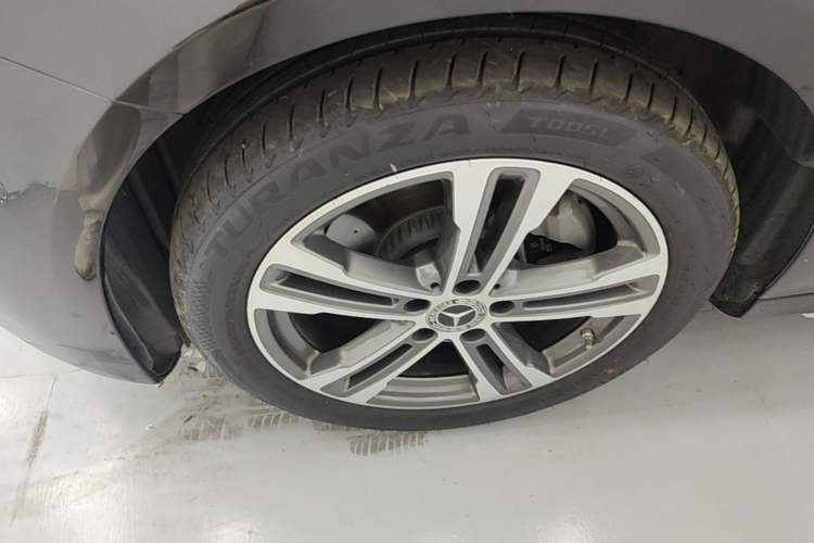Used Mercedes-Benz E-Class 2021 E 260 L Sport Edition Exterior 4