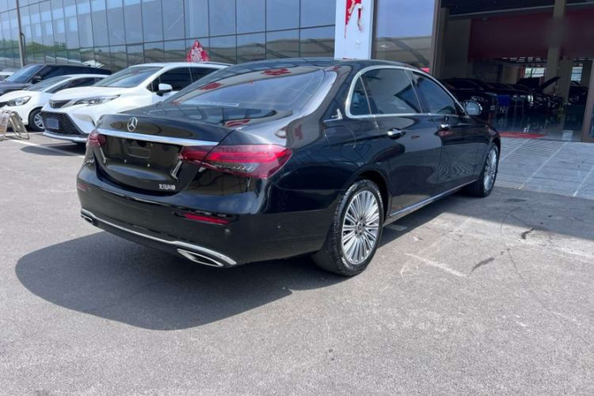 Used Mercedes-Benz E-Class 2021 Restyled E 300 L Luxury Edition Exterior 4