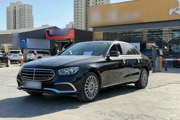 Used Mercedes-Benz E-Class 2021 Facelift E 300 L Stylish Edition Exterior 4