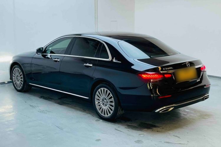 Used Mercedes-Benz E-Class 2021 Restyled E 300 L Luxury Edition Exterior 4
