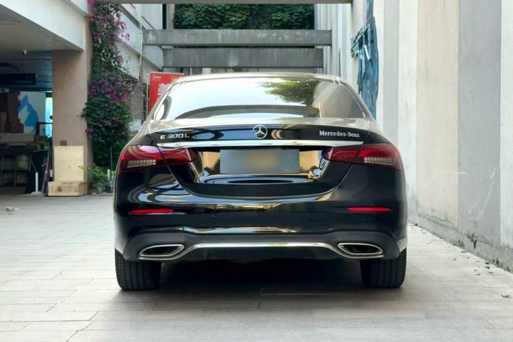 Used Mercedes-Benz E-Class 2021 Restyled E 300 L Sport Luxury Edition Exterior 4