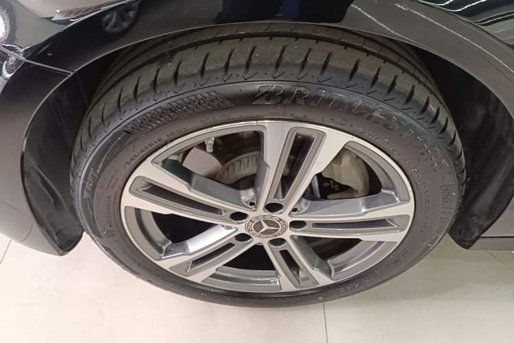 Used Mercedes-Benz E-Class 2021 E 260 L Sport Edition Exterior 4