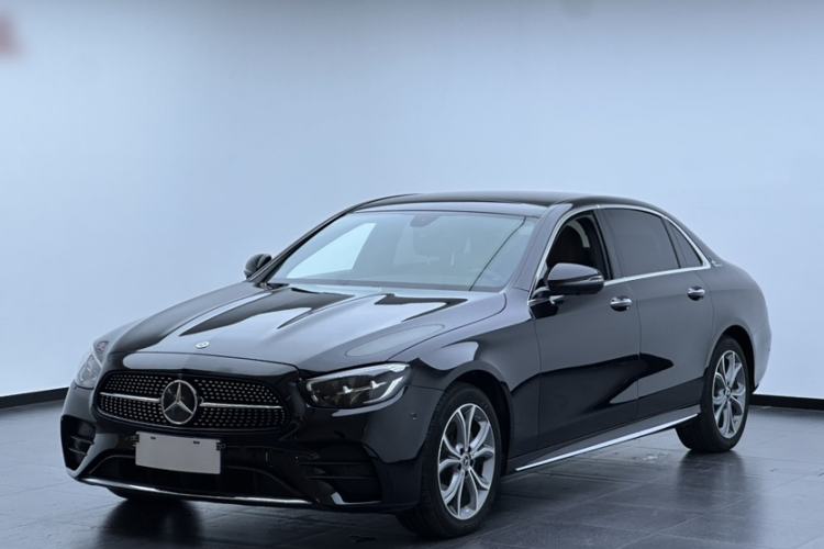 Used Mercedes-Benz E-Class 2021 E 300 L Sporty and Stylish Model Exterior 4