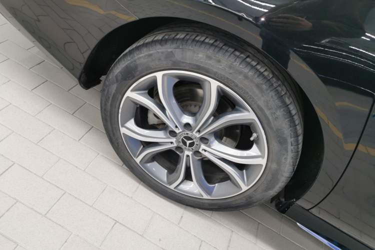 Used Mercedes-Benz E-Class 2021 E 300 L Sport Luxury Edition Exterior 5