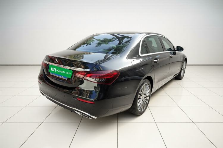 Used Mercedes-Benz E-Class 2021 E 300 L Luxury Model Exterior 5