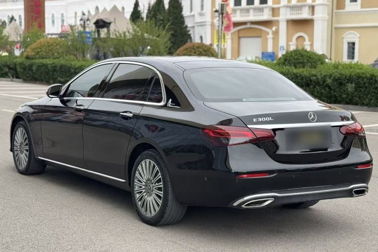 Used Mercedes-Benz E-Class 2021 Restyled E 300 L Luxury Edition Exterior 5