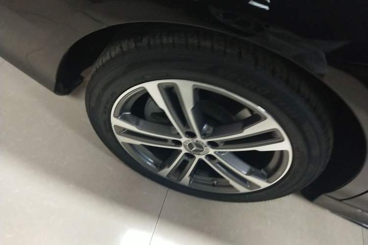 Used Mercedes-Benz E-Class 2021 E 260 L Sport 4MATIC Exterior 5