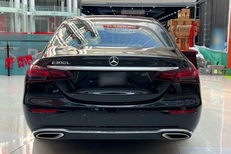 Used Mercedes-Benz E-Class 2021 Restyled E 300 L Luxury Edition Exterior 5