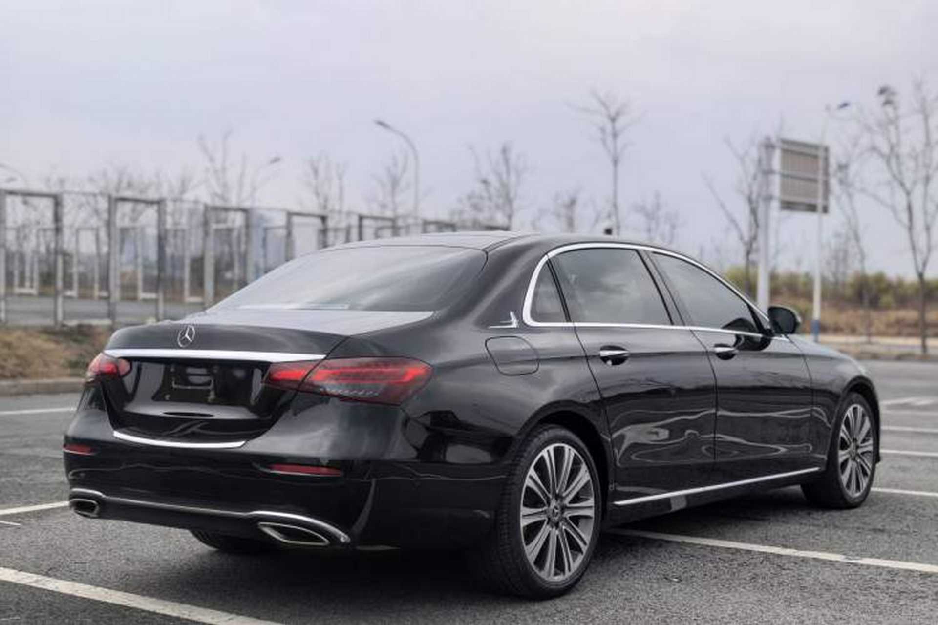 Used Mercedes-Benz E-Class 2021 E 300 L Premium Edition Exterior 5