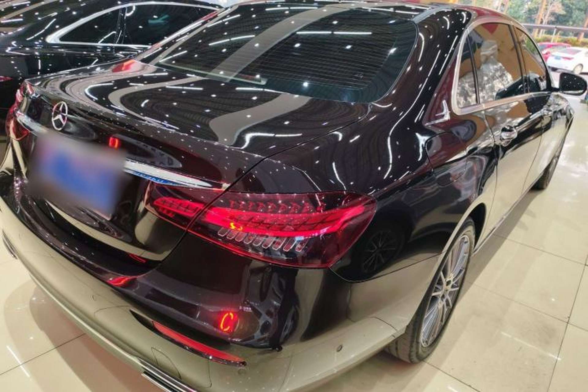 Used Mercedes-Benz E-Class 2021 Facelift E 260 L Exterior 5