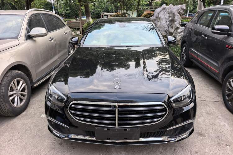 Used Mercedes-Benz E-Class 2021 Restyled E 300 L Sport Luxury Edition Exterior 5