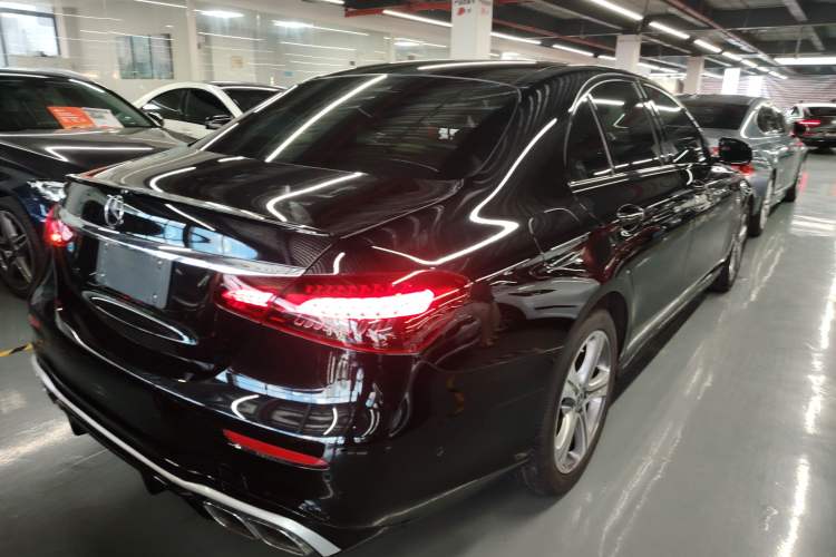 Used Mercedes-Benz E-Class 2021 Updated E 260 Fashion Sport Edition Exterior 5