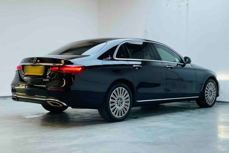 Used Mercedes-Benz E-Class 2021 Restyled E 300 L Luxury Edition Exterior 6