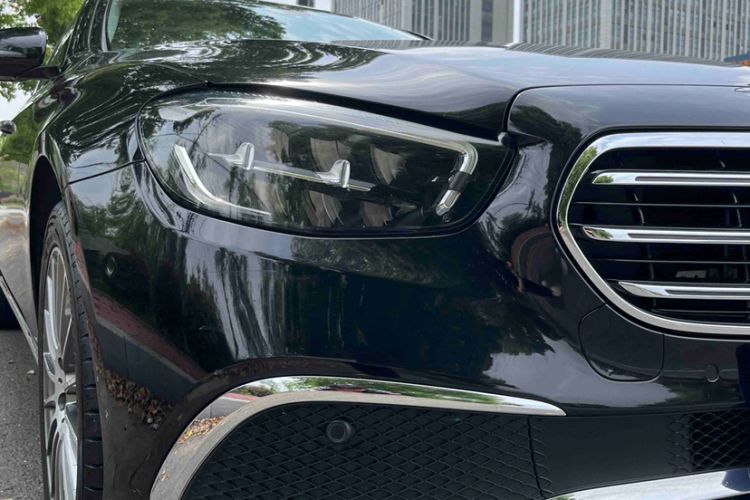 Used Mercedes-Benz E-Class 2021 E 260 L Exterior 6