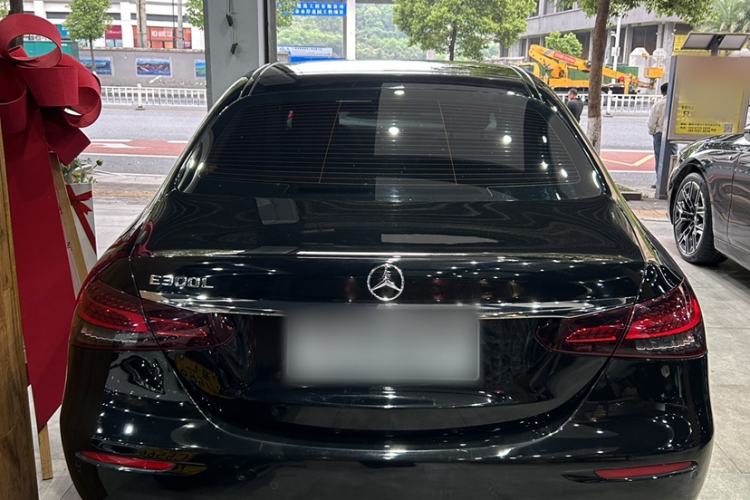 Used Mercedes-Benz E-Class 2021 Restyled E 300 L Luxury Edition Exterior 6
