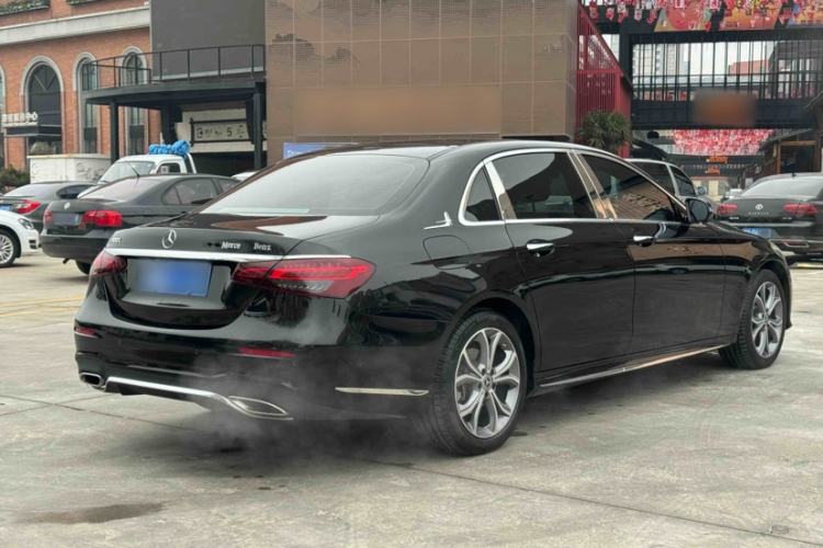 Used Mercedes-Benz E-Class 2021 E 300 L Sporty and Stylish Model Exterior 7