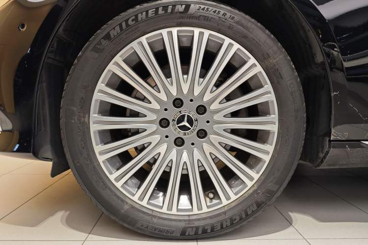 Used Mercedes-Benz E-Class 2021 Facelift E 300 L Stylish Edition Exterior 7