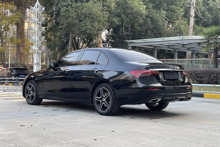 Used Mercedes-Benz E-Class 2021 Restyled E 260 Luxury Sports Edition Exterior 7