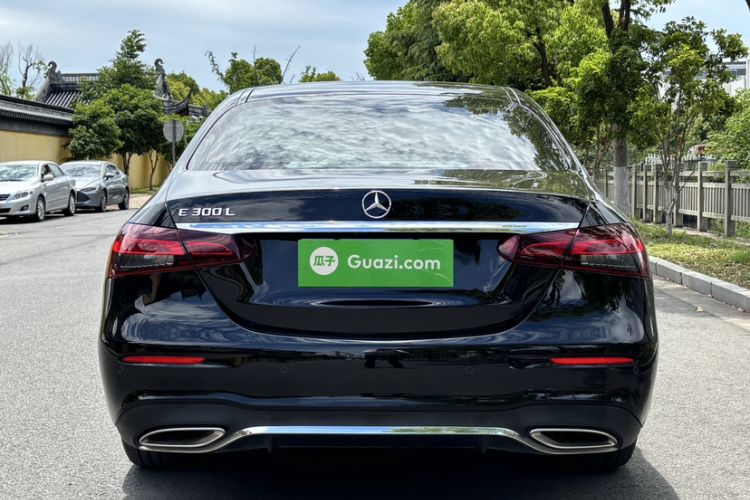 Used Mercedes-Benz E-Class 2021 E 300 L Sport Luxury Edition Exterior 9