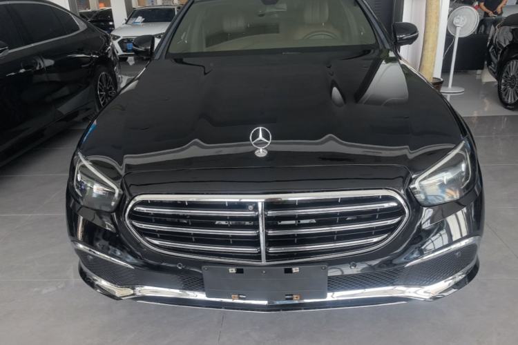 Used Mercedes-Benz E-Class 2021 E 300 L Sporty and Stylish Model Front