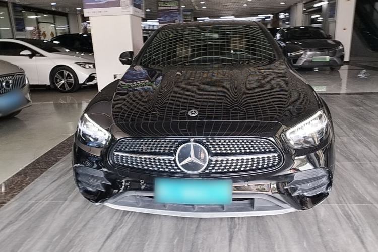 Used Mercedes-Benz E-Class 2021 E 300 L Sporty and Stylish Model Front