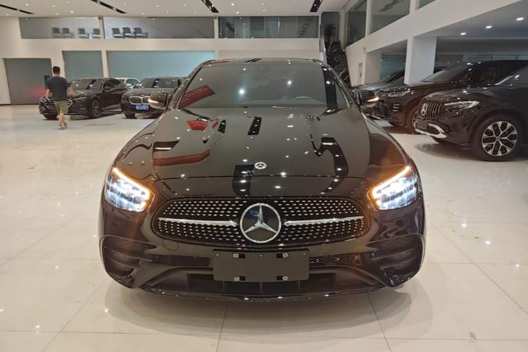 Used Mercedes-Benz E-Class 2021 Updated E 260 Fashion Sport Edition Front
