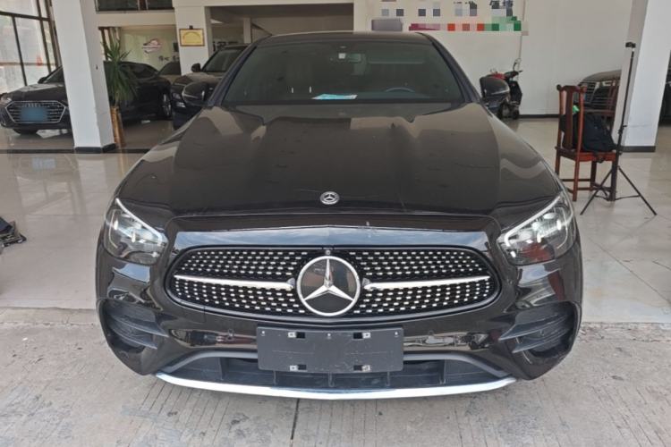 Used Mercedes-Benz E-Class 2021 E 300 L Sporty and Stylish Model Front