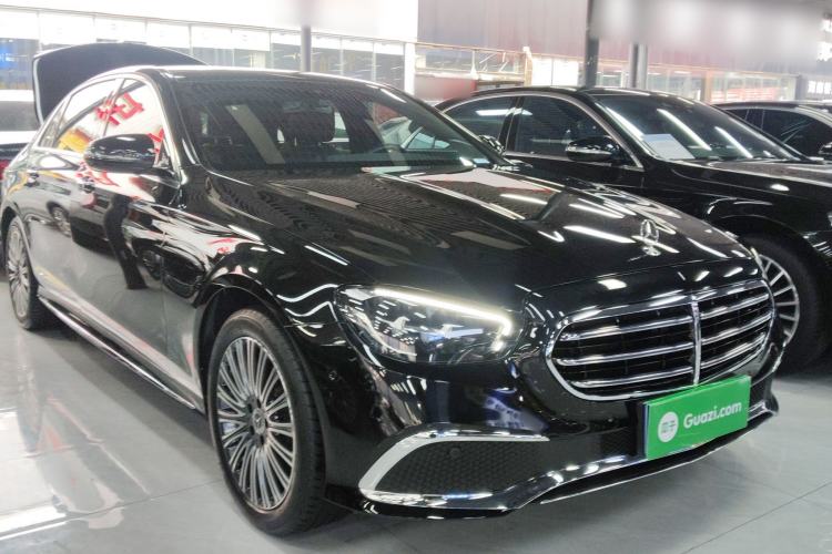 Used Mercedes-Benz E-Class 2021 Facelift E 260 L Sport Edition Front Right 45 Deg