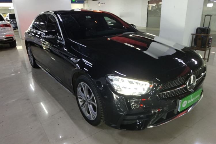 Used Mercedes-Benz E-Class 2021 Restyled E 300 L Sport Luxury Edition Front Right 45 Deg