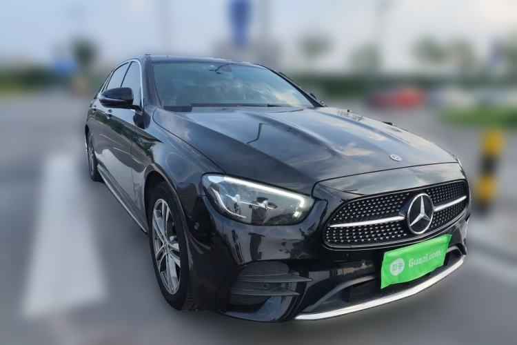 Used Mercedes-Benz E-Class 2021 E 260 L Sport Edition Front Right 45 Deg