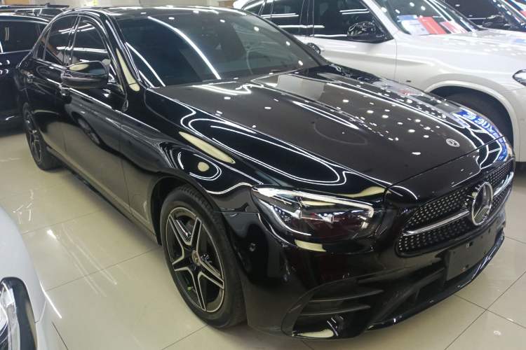 Used Mercedes-Benz E-Class 2021 Updated E 260 Fashion Sport Edition Front Right 45 Deg