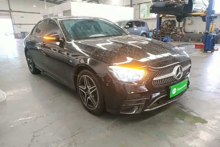 Used Mercedes-Benz E-Class 2021 Updated E 260 Fashion Sport Edition Front Right 45 Deg