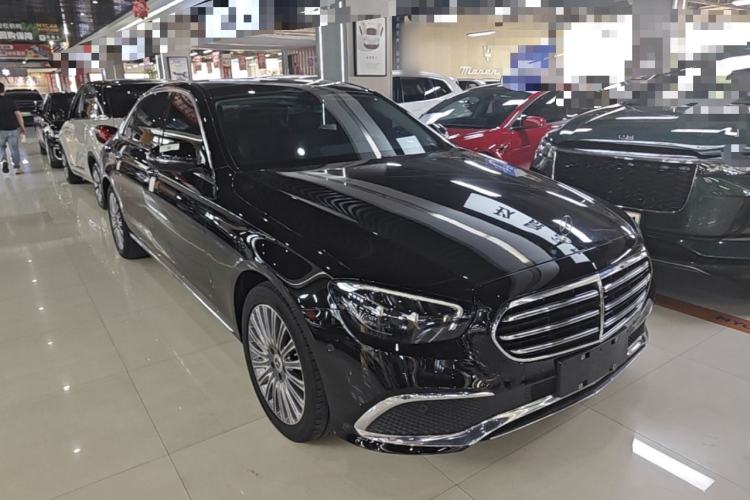 Used Mercedes-Benz E-Class 2021 E 260 L Front Right 45 Deg