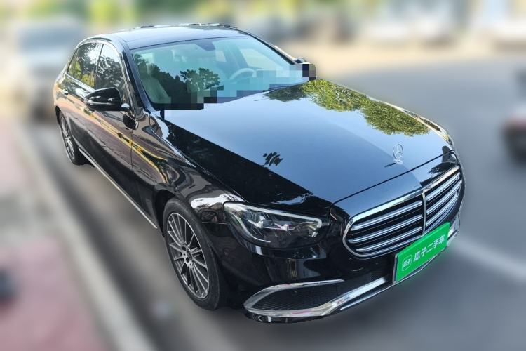 Used Mercedes-Benz E-Class 2021 Facelift E 260 L Front Right 45 Deg