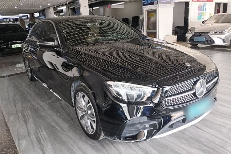 Used Mercedes-Benz E-Class 2021 E 300 L Sporty and Stylish Model Front Right 45 Deg