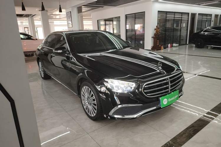 Used Mercedes-Benz E-Class 2021 Facelift E 300 L Stylish Edition Front Right 45 Deg