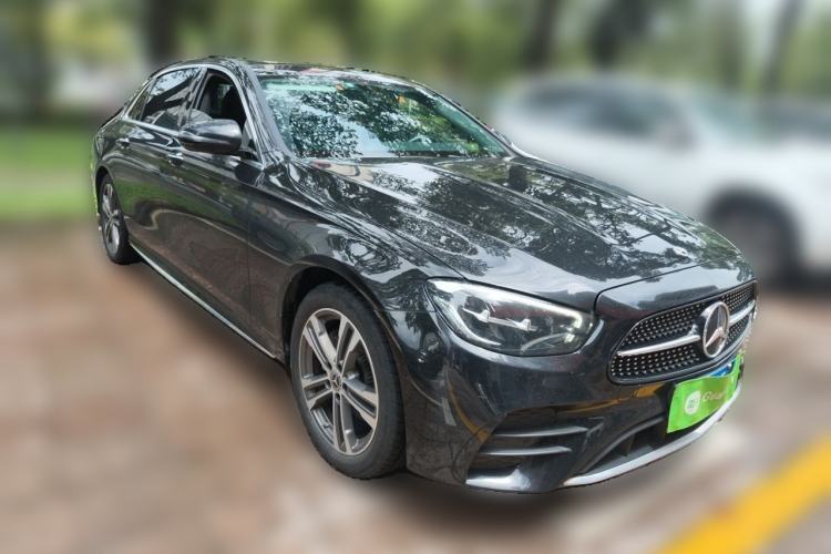 Used Mercedes-Benz E-Class 2021 E 260 L Sport Edition Front Right 45 Deg