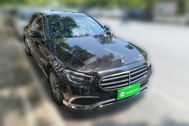 Used Mercedes-Benz E-Class 2021 Facelift E 300 L Stylish Edition Front Right 45 Deg