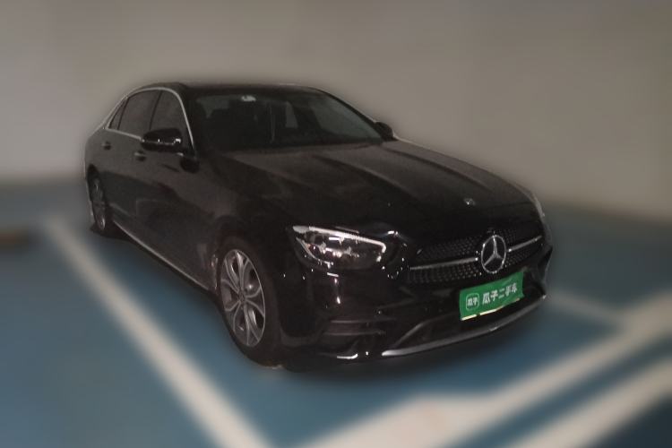 Used Mercedes-Benz E-Class 2021 E 300 L Sporty and Stylish Model Front Right 45 Deg