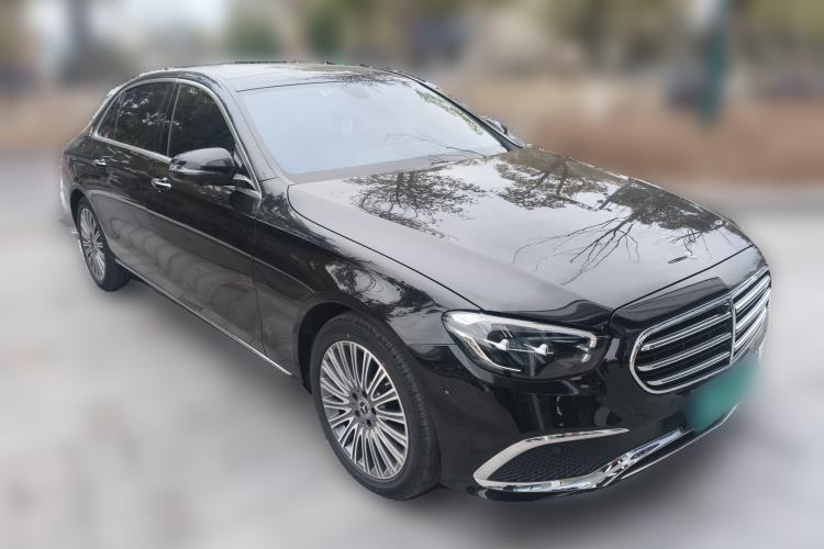 Used Mercedes-Benz E-Class 2021 Facelift E 300 L Stylish Edition Front Right 45 Deg